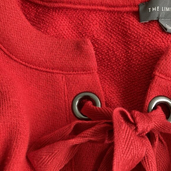 The Limited Women’s Knit Top Red Long Sleeve Sweater Grommet Lace Sz Large - Picture 8 of 10